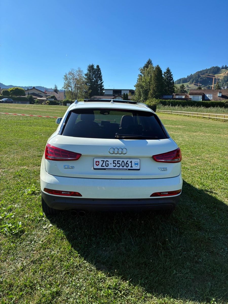 Audi Autos: Audi Q3 / AUTOMAT / 211 PS / CH AUTO – D'occasion à Wil SG par l0ewe 1