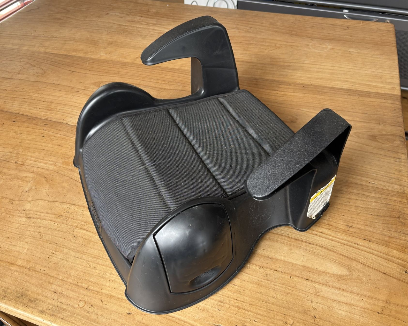 Chicco Seggiolini per auto: Kindersitz Cosco Kindersitzerhöhung schwarz – Usato da Meilen venduto da ruetiker 6