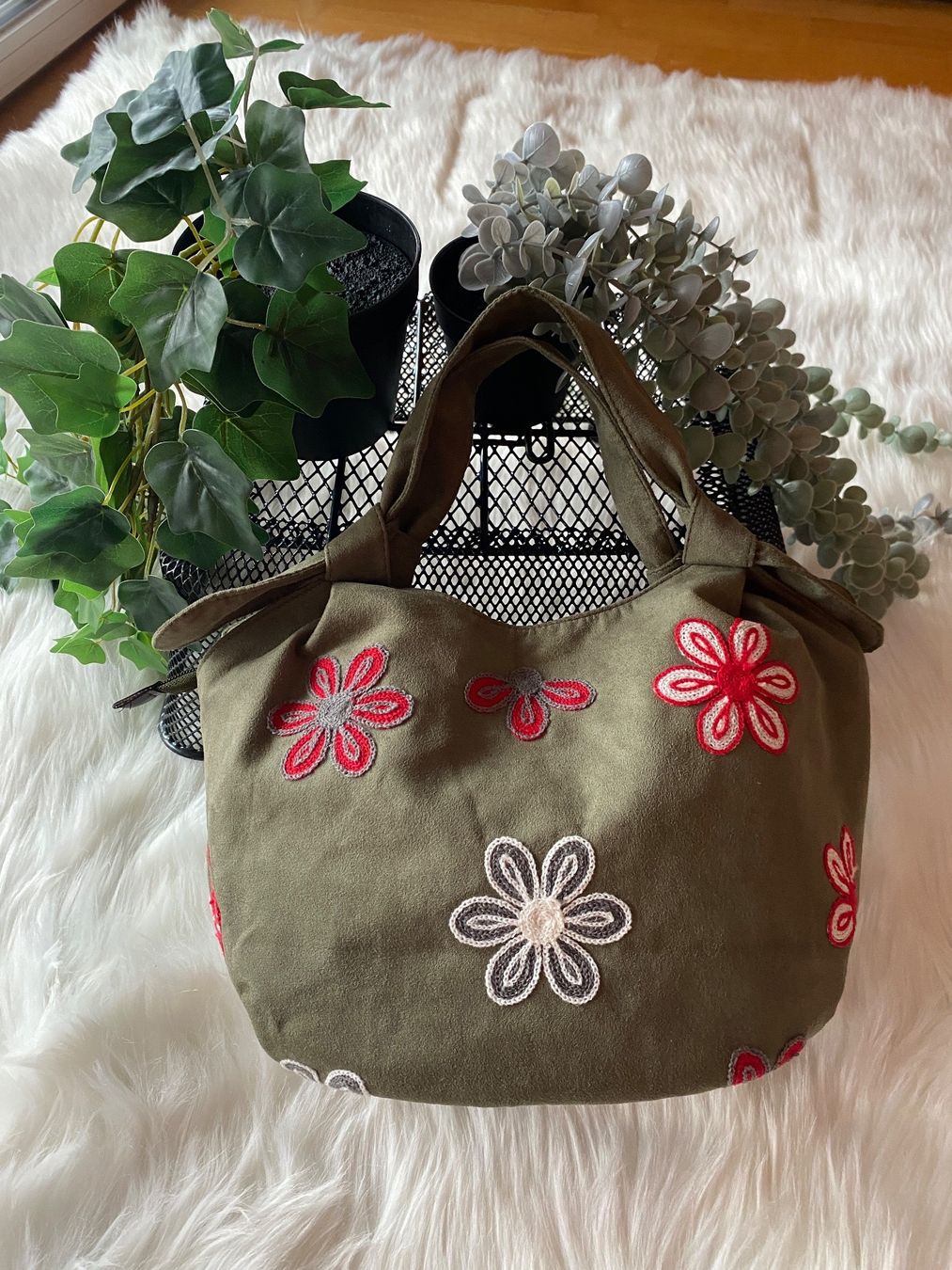 Borse da donna: Handtasche OliveGrün – Nuovo (secondo la descrizione) da Duebendorf venduto da Alexandertreyer