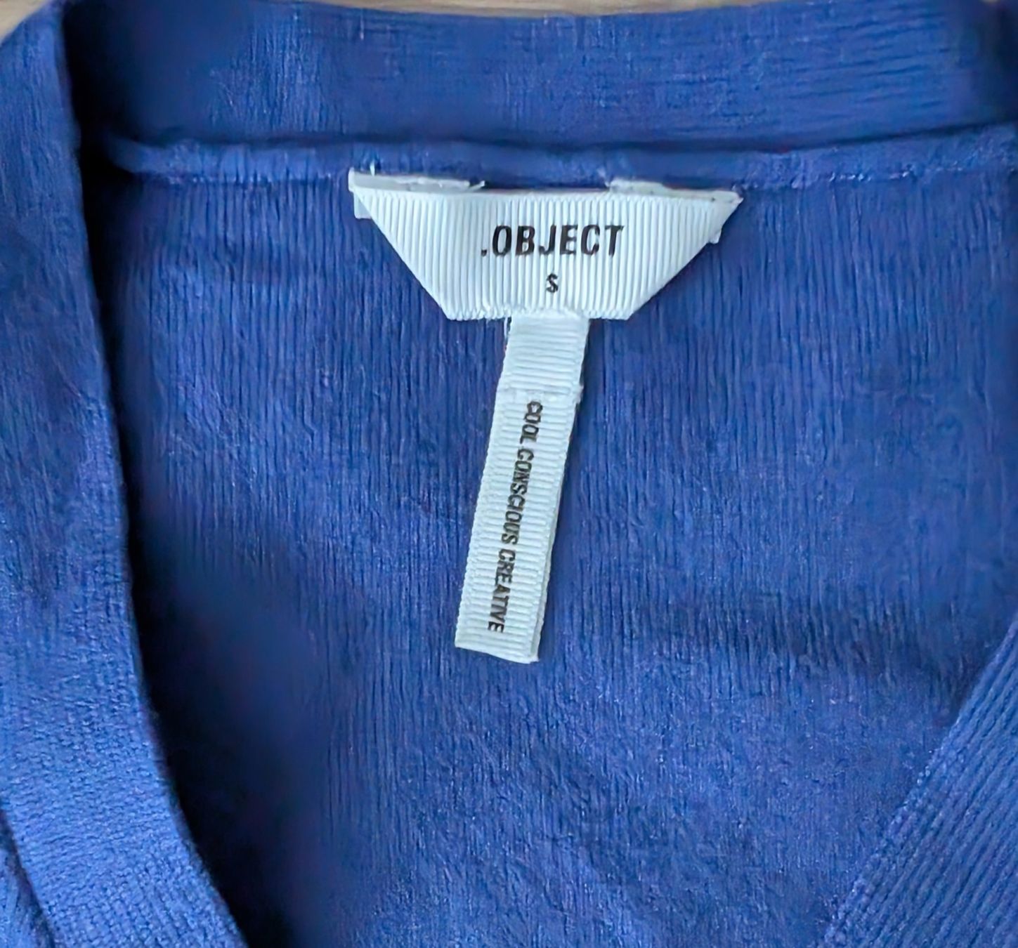 Maglioni & Felpe: Object Blauer Wickelpullover mit Lochmuster Grösse S – Nuovo (secondo la descrizione) da Lachen SZ venduto da numberphile 3