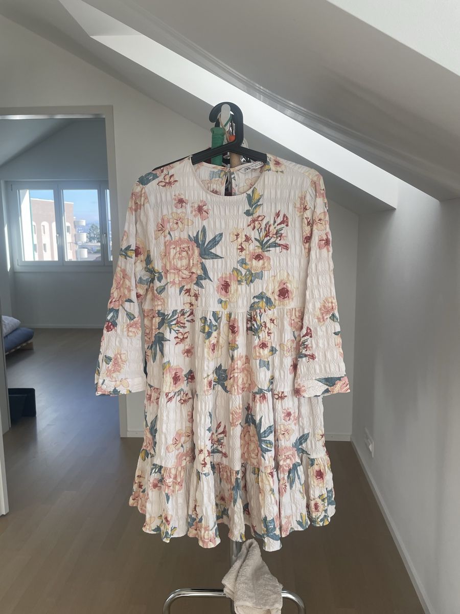 Zara Vestiti: Zara Dress – Usato da Dübendorf venduto da guo_xr78