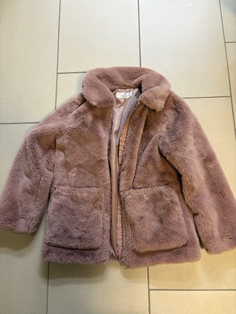 Schicke rosa Kunstpelzjacke Gr. 134/140