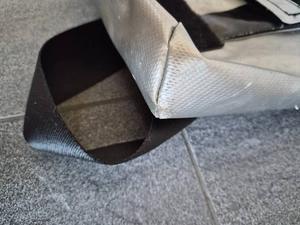 Freitag Borse: Freitag Tasche Dexter grau / silber – Usato da Dietikon venduto da Agiraffe 3