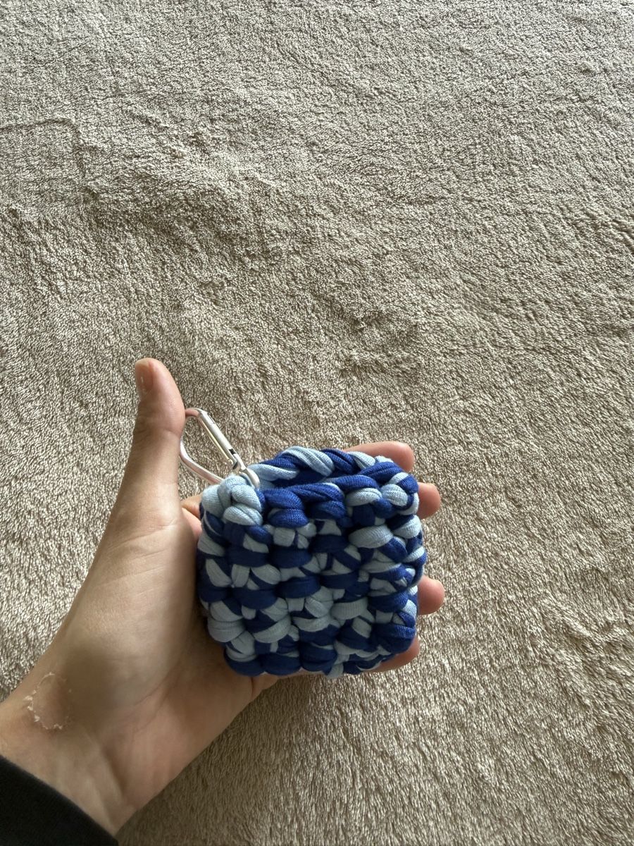 Taschen: Pochette en crochet pour AirPods – Neu und originalverpackt aus Genève von van_yjj2 2