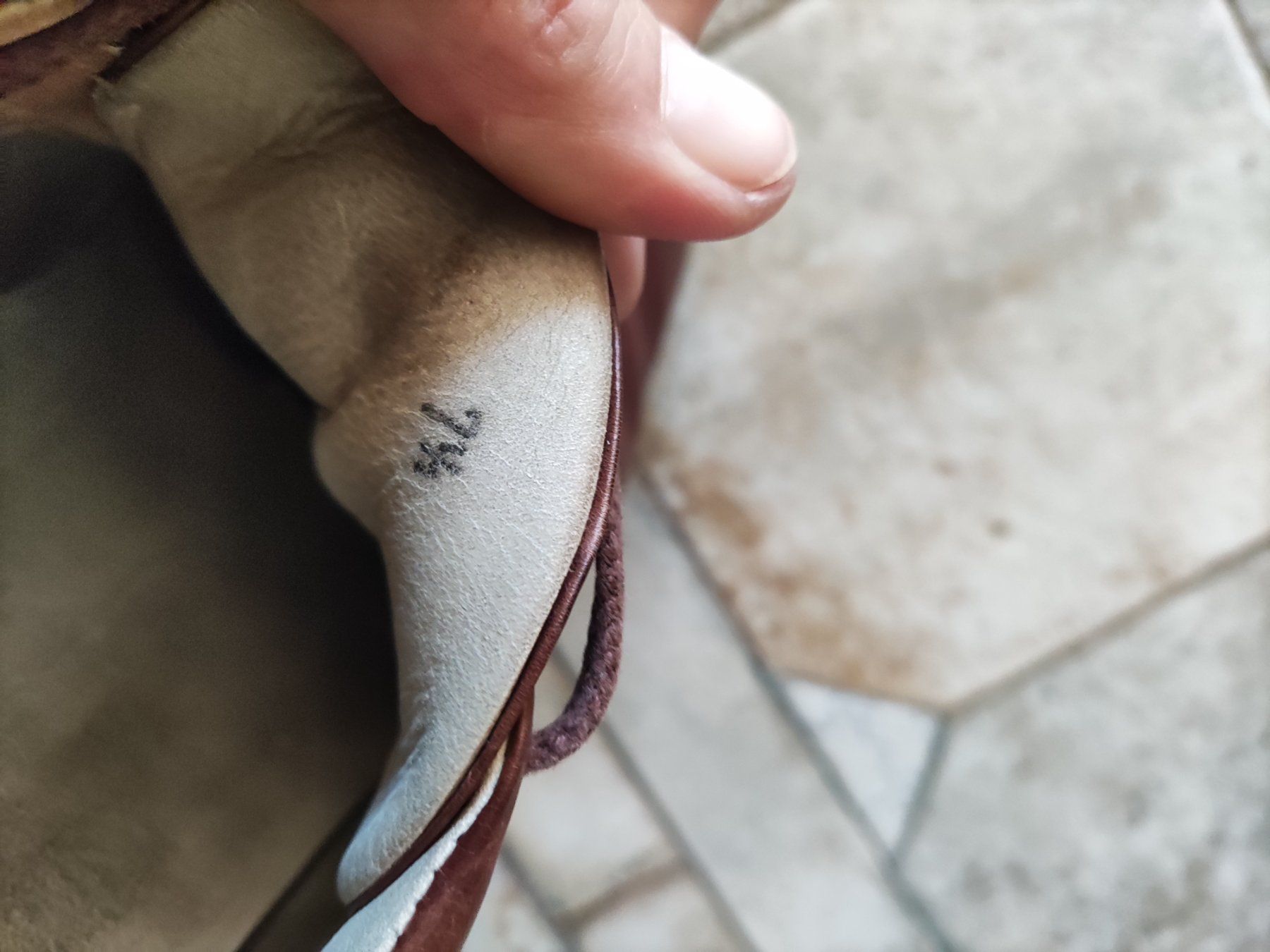 Tod'S Scarpe da uomo: Tod's Halbschuhe, gr. 7 1/2 – Usato da Arboldswil venduto da Ve1774 1