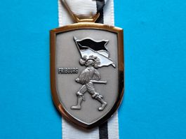 Fribourg Bannerträger Goldrand (A118)