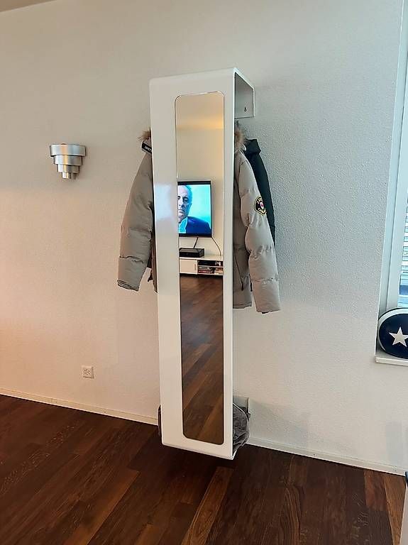 Kare Guardaroba: Wandgarderobe vom Kare – Usato da Schaffhausen venduto da Apardo01