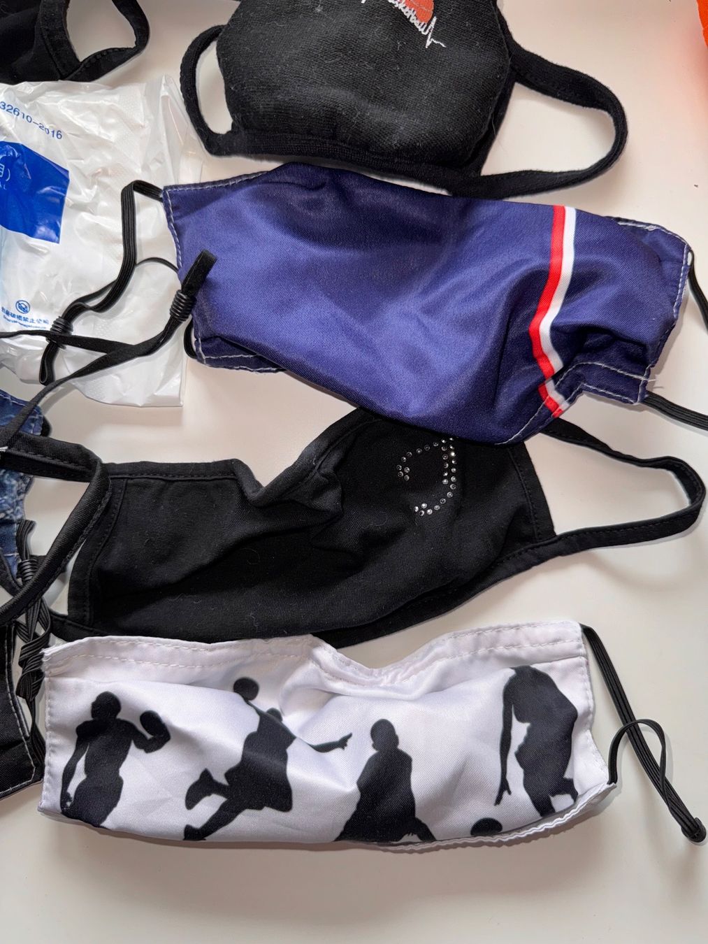 Gesichts- und Gehörschutz: Mundschutz-Masken Konvolut – Gebraucht aus Grosswangen von Second_hand_paradise 5