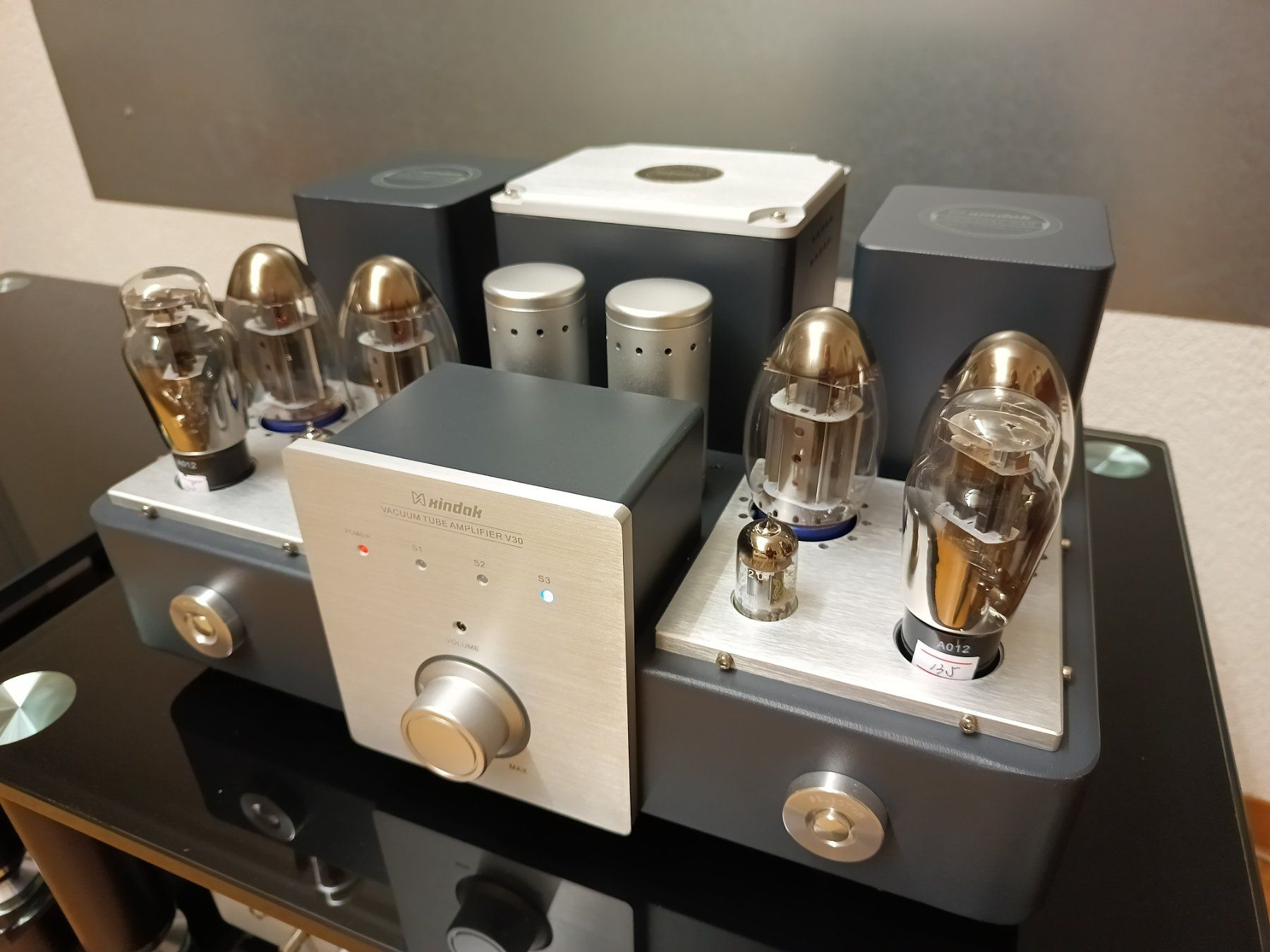 Amplificatori: Röhrenverstärker Highend fabrikneu – Nuovo e nell'imballaggio originale da Rosshäusern venduto da HighendSolutions 7