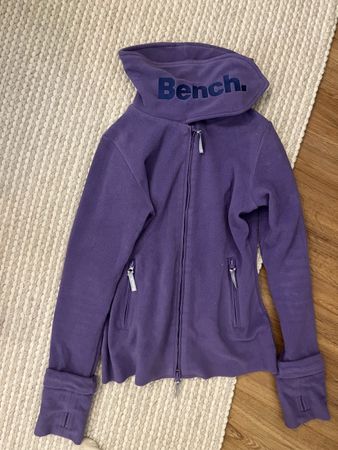 Bench Fleece Jacke Lila Gr. S Top Zustand für Übergang!