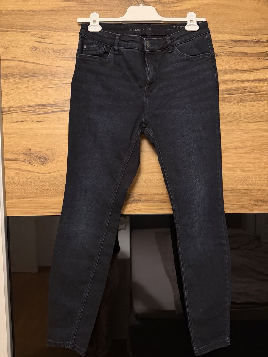 C&A Jeans: C&A Skinny Shaping Jeans, Grösse 40. – Gebraucht aus Adliswil von StephanieAnnina
