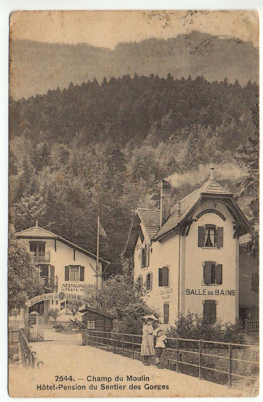 Cartes postales: BOUDRY Hotel Sentier Gorges, Salle Bains – D'occasion à Jona par philajona
