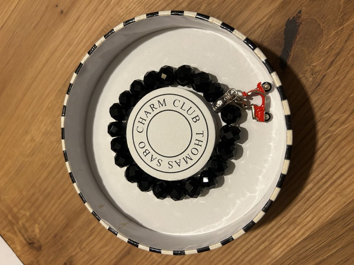 Thomas Sabo Bracciali & Braccialetti: Bracelet Charm Vespa Thomas Sabo – Usato da Pieterlen venduto da Debs92 1