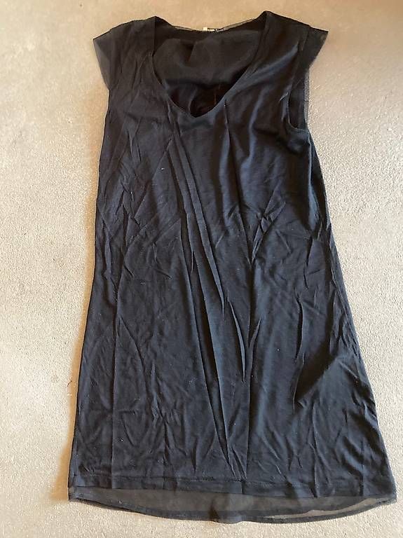 Miu Miu Vestiti: Robe Miu Miu noir Taille M – Usato da Chavannes-Orsonnen venduto da magnolia22 1