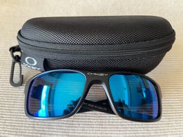 Lunette de soleil estampillée Oakley
