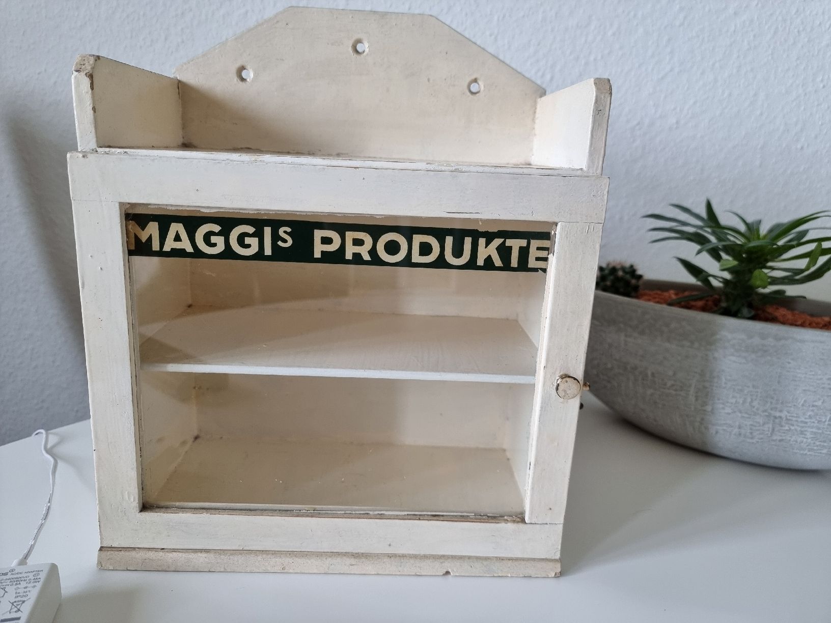 Vetrine: Maggi Schränkli Sammlerstück – Usato da Basel venduto da 123KIKIDEE