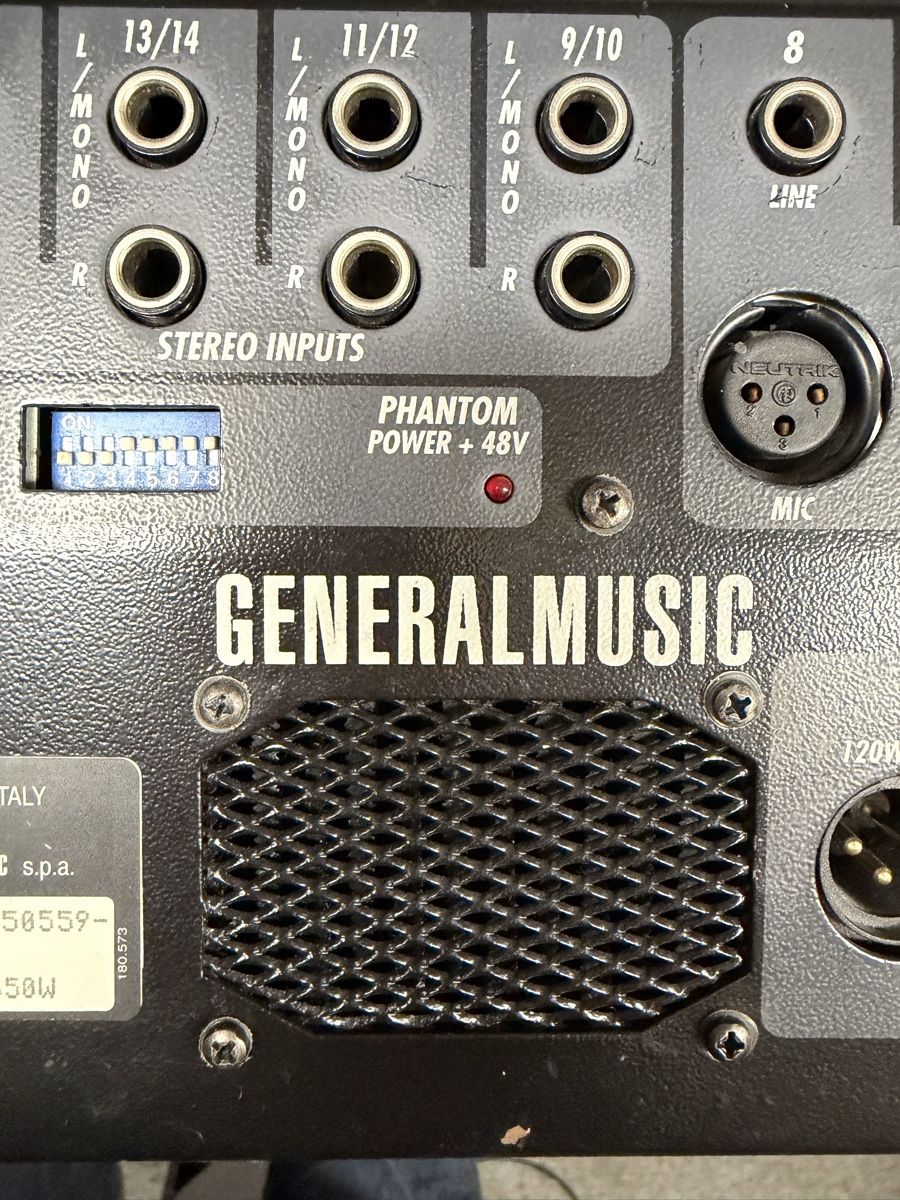 Console di mixaggio:  Generalmusic Powercase 16 – Usato da Hauptwil venduto da musikboerse 6
