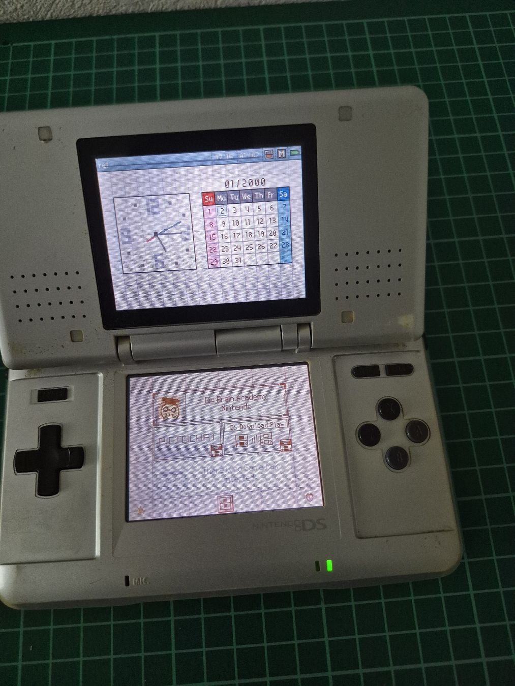 Nintendo Console: Nintendo DS Handheld Console Silver Used Condition – Usato da Meyrin venduto da Retro-GZ 5