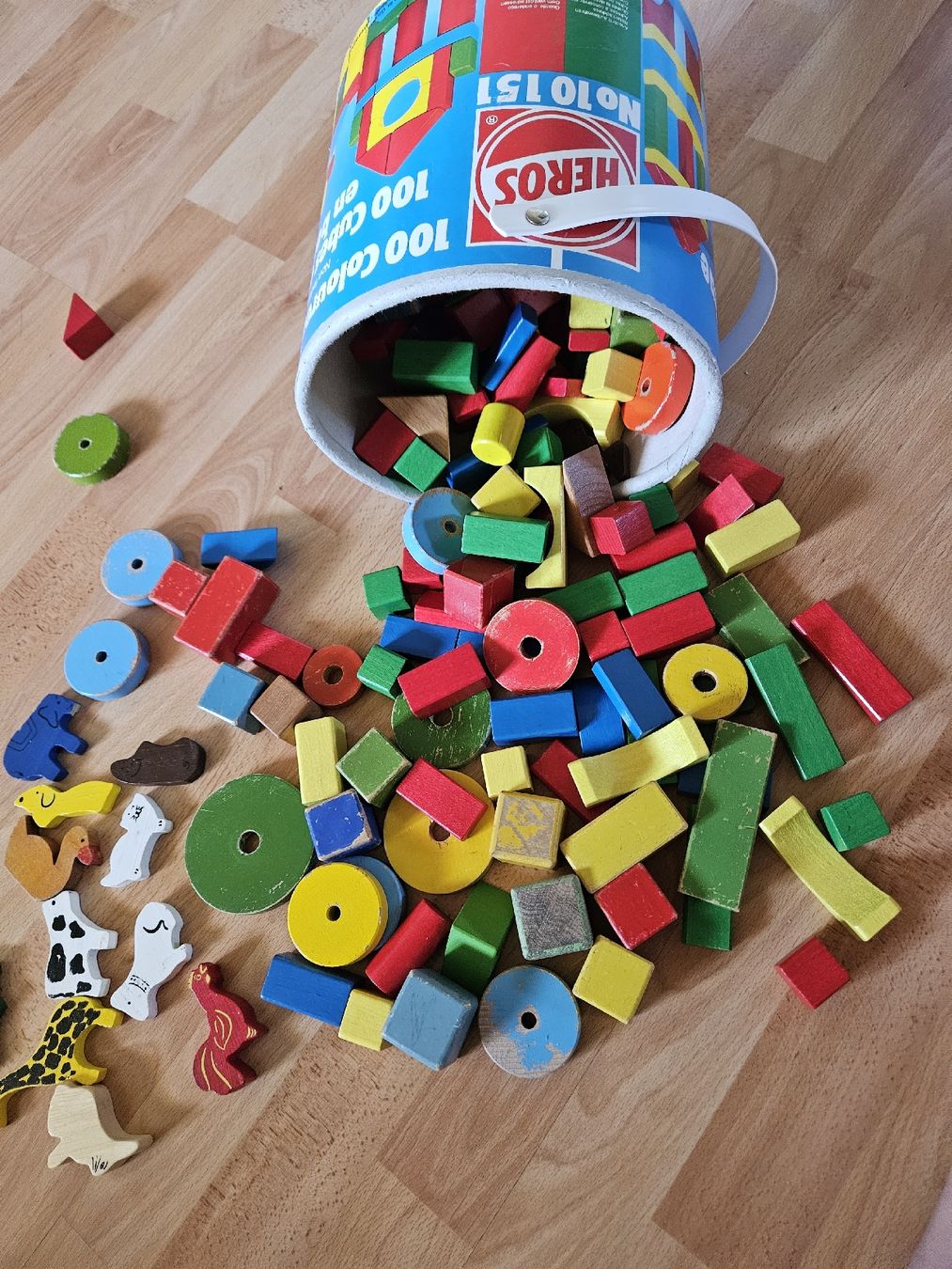 Spielzeuge: HEROS Holzbausteine – Gebraucht aus Ebikon von SecondChance_byM 2