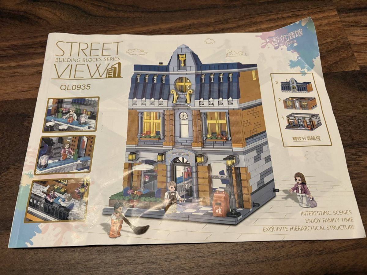Kit di costruzioni: Lego Modular Building Hill Tavern – Nuovo (secondo la descrizione) da Heimenhausen venduto da ChliineBaeremani 1