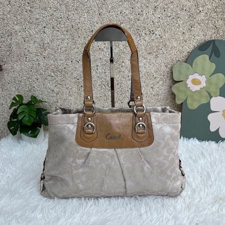 Coach Tasche mit Logo beige/braun guter Zustand 41x27cm