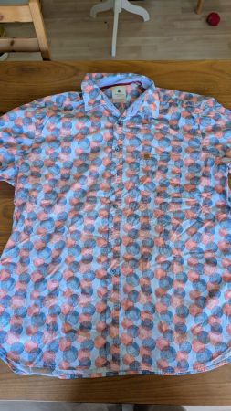 Sommerliches Herrenhemd mit Muster, Grösse XL, Top Zustand!