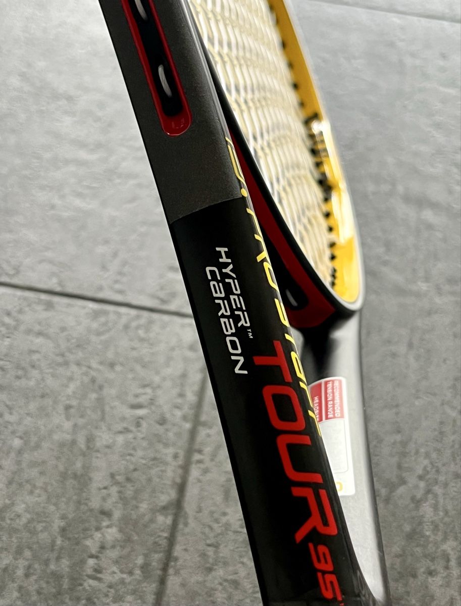 Wilson Racchette: NOS Federer WILSON PRO STAFF 95 Hyper Carbon L3 – Nuovo (secondo la descrizione) da Langnau am Albis venduto da Luke_tahoo 8