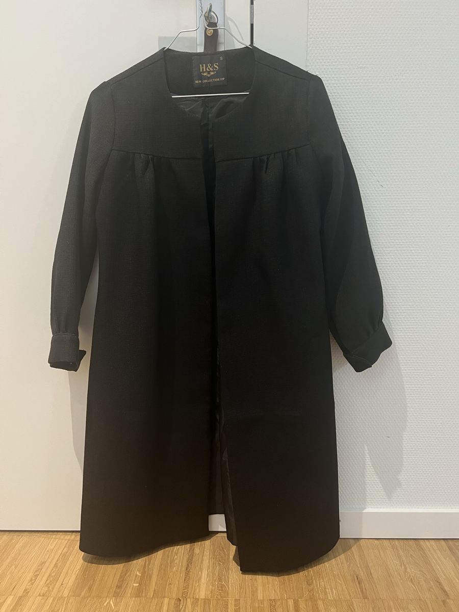 Manteaux: Black coat – D'occasion à Adliswil par avatar83