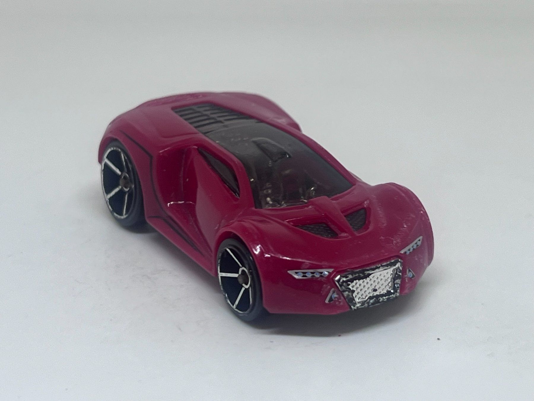 Hot Wheels Modellini d'auto: Hot Wheels Ultra Rage #351 – Usato da Wildegg venduto da LaaBoutique
