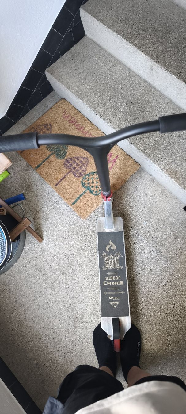 Chilli Kickboard: Chilli Scooter Zero V2 – Nuovo (secondo la descrizione) da Winterberg ZH venduto da sir_f5h6 3