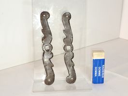 2 schöne antike Fenster Rosetten, Schmiedeisen (LOT641#FBS2)