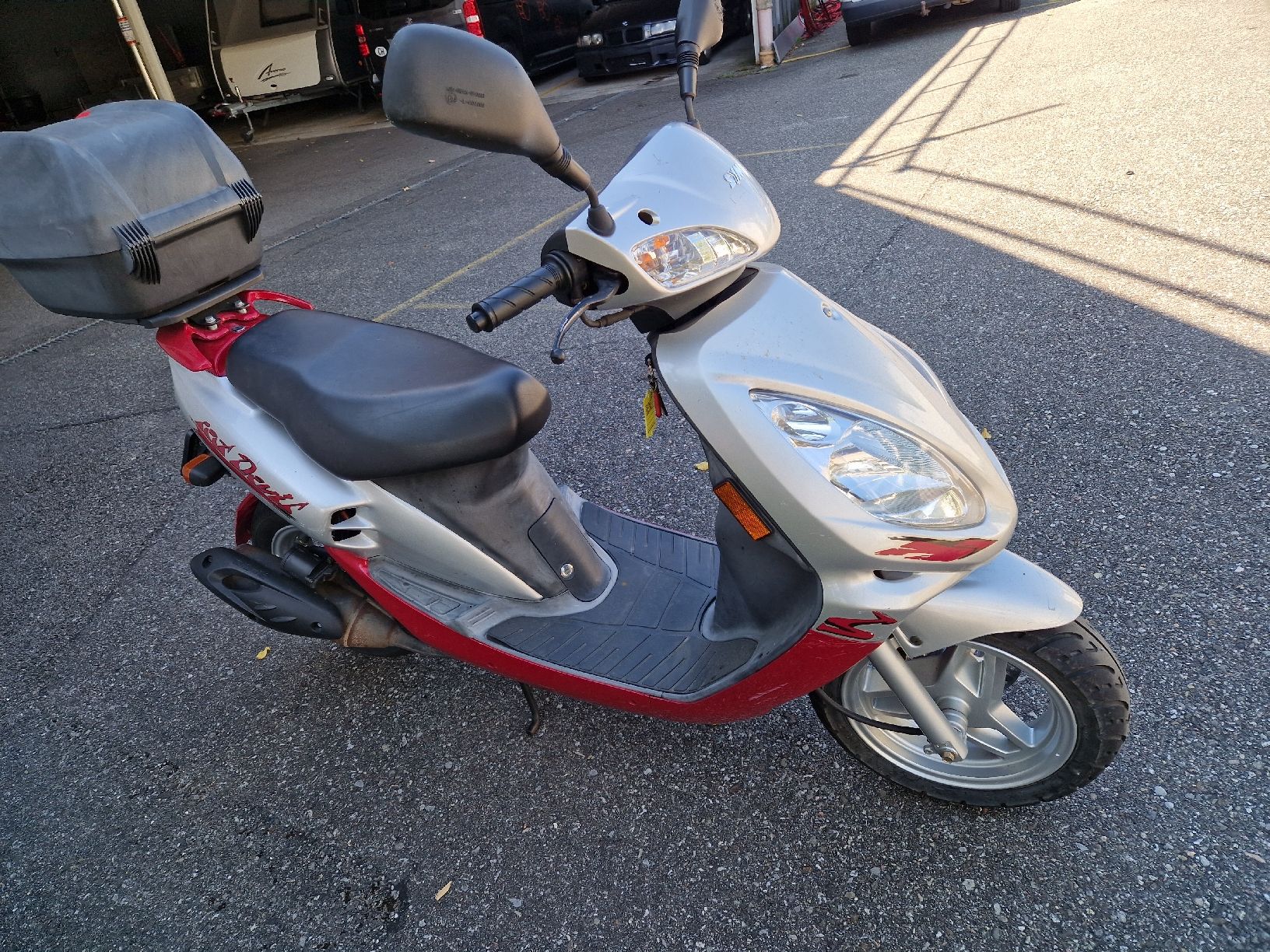 Scooter: SYM /50 CM.ROLLER weisse No. – Usato da Bellach venduto da Freddie3 4