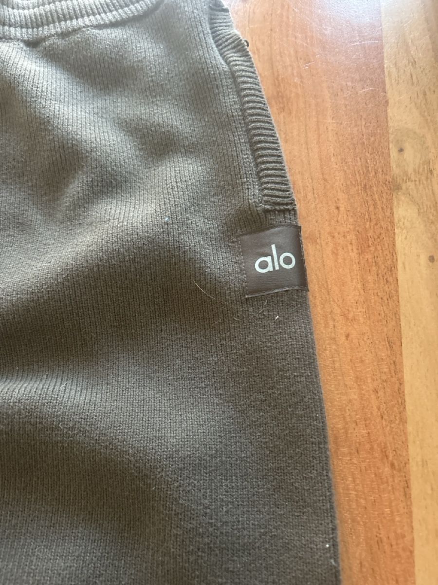 Alo Yoga Pantalons: Training originiale alo brun  – Neuf (Voir description) à Martigny par lau_8rgd 1