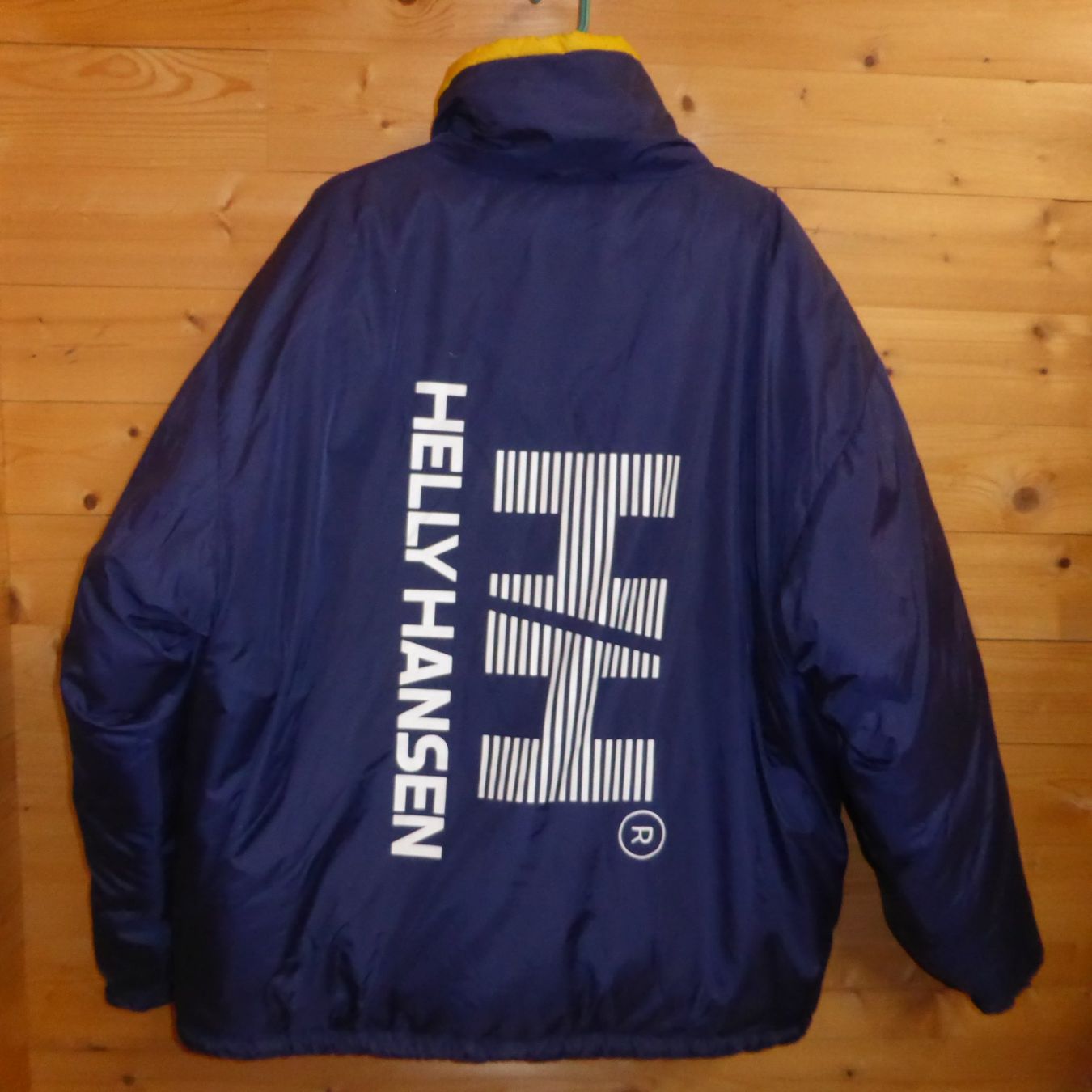 Helly Hansen Giacche: Daunenjacke HELLY HANSEN, Gr. XL / VINTAGE – Usato da St.Gallen venduto da regenbogen5 5