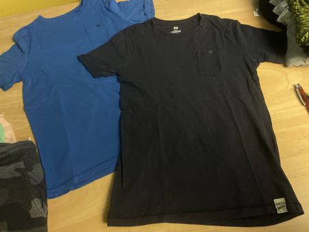 2 coole WE T-Shirts Gr 146/152, top Zustand
