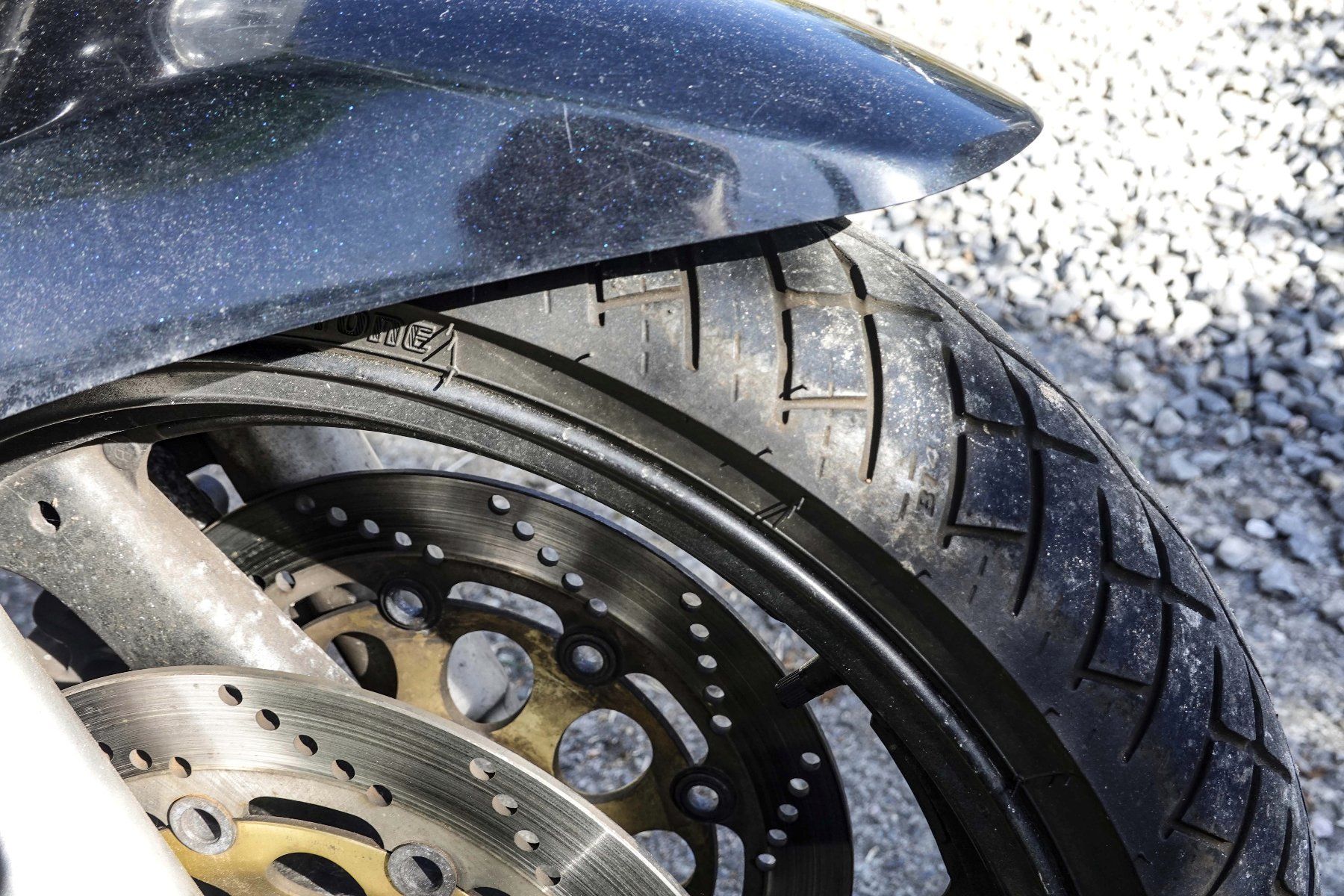 Suzuki Strada: Suzuki Bandit N600 – Difettoso da menziken venduto da Chabelialp 4