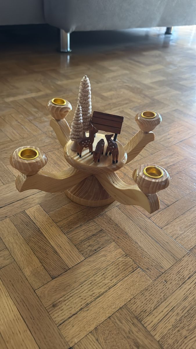 Tutte le decorazioni: Kerzenleuchter Holz  – Usato da Diepoldsau venduto da chi_9zcq