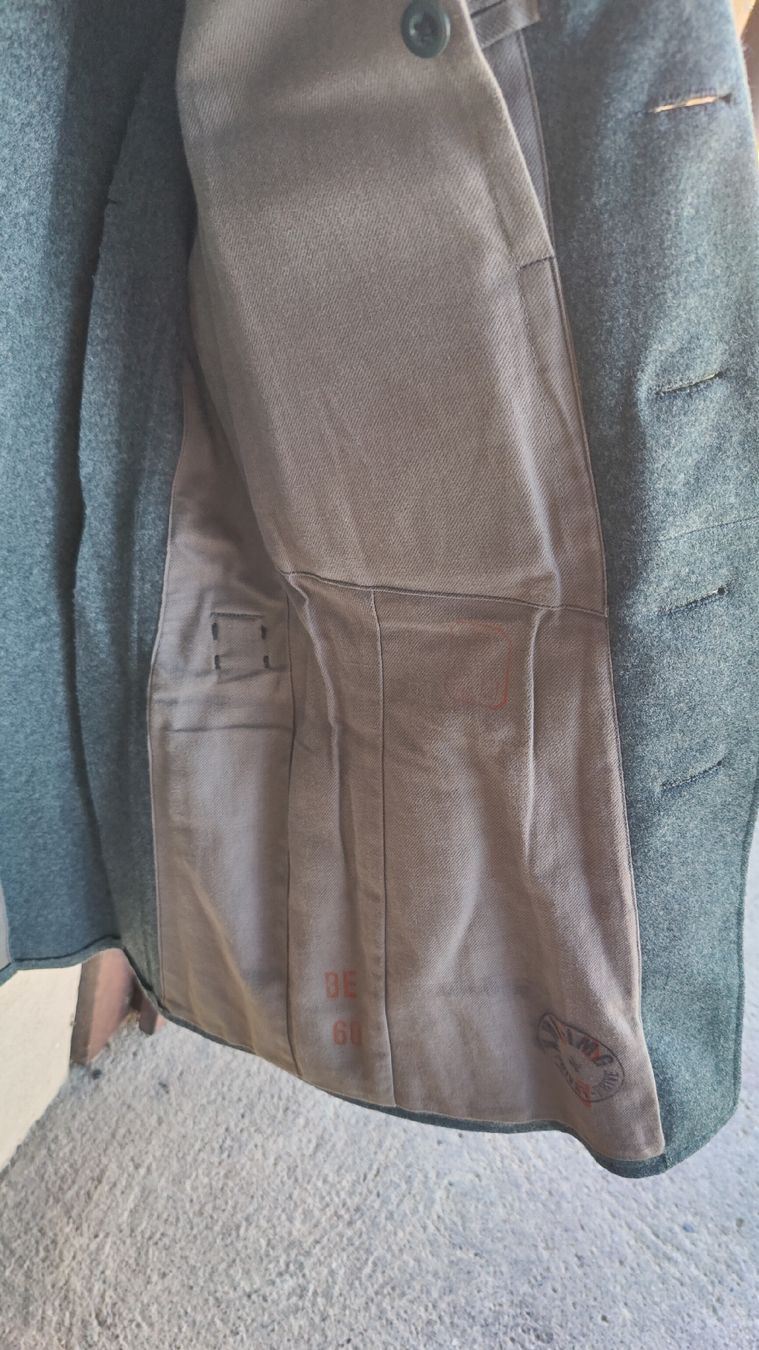 Schweizer Armee Uniformen: Schweizer Armee Uniform Jacke mit Pfeife (L28) – Gebraucht aus Neuenhof von bro_9zsg 7