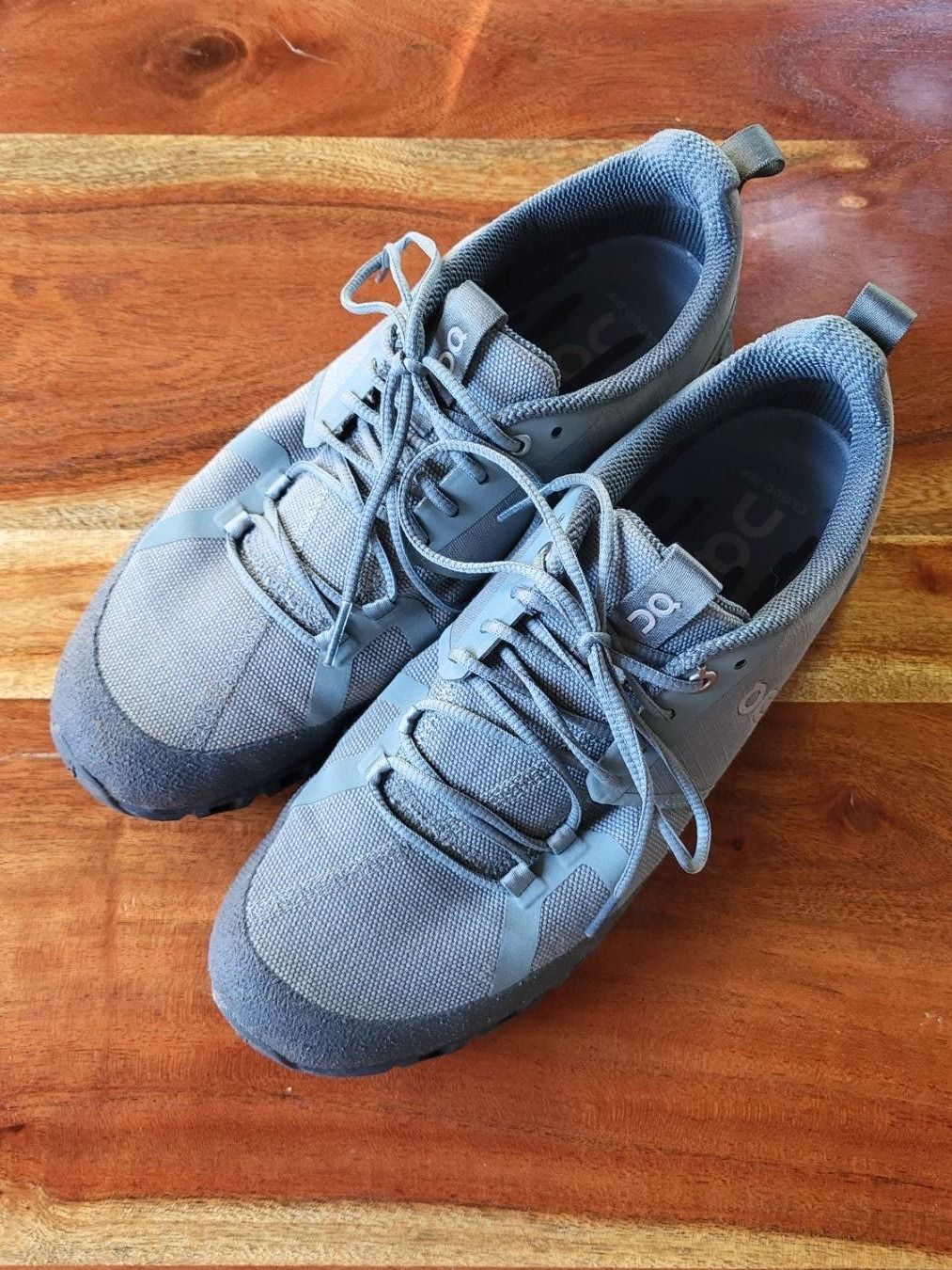 Damenschuhe: Trekking Schuhe ON Gr. 40.5 – Gebraucht aus Winterthur von cbe_5ph7