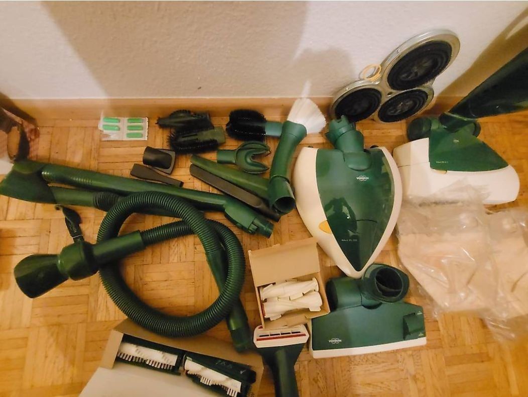 Aspirateurs & Accessoires: Vorwerk Staubsauger – D'occasion à Lupsingen par kurrrti 4