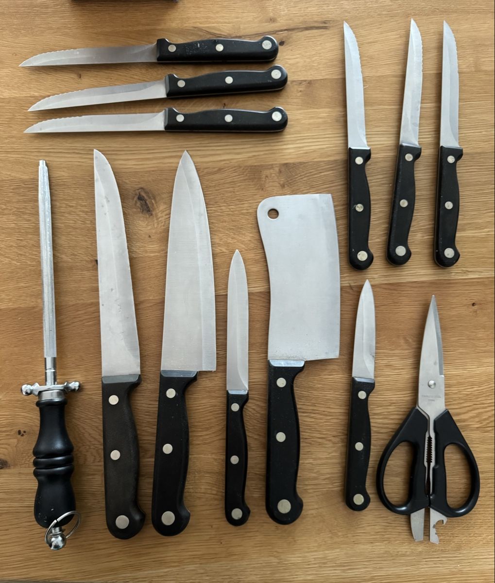 Messer: Messerblock mit Messern und Schere – Gebraucht aus Winkel von Schorley 2