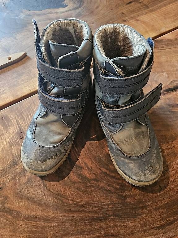 Schuhe für Jungen: Winterschuhe Bisgaard 35 – Gebraucht aus Oeschgen von sve_t9vg