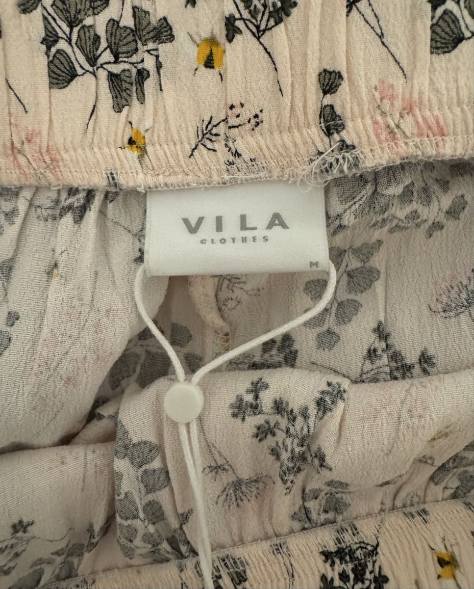Vila Röcke: VILA Rock Gr. M Blumenmuster 100% Viskose – Neu (gemäss Beschreibung) aus Flumenthal von Krajan 2