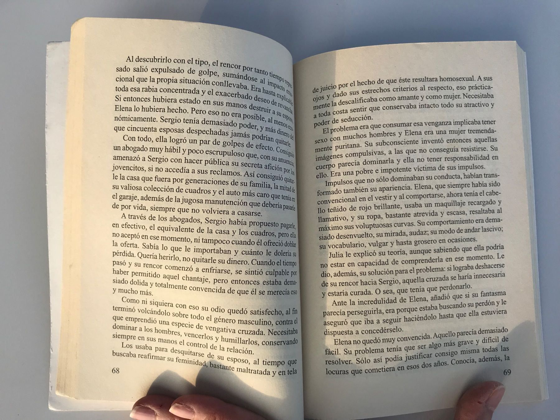 Livres: Buch "Bisexual" Spanisch Erotik Romane NEU – Neuf (Voir description) à niederbipp par Esbenz 5