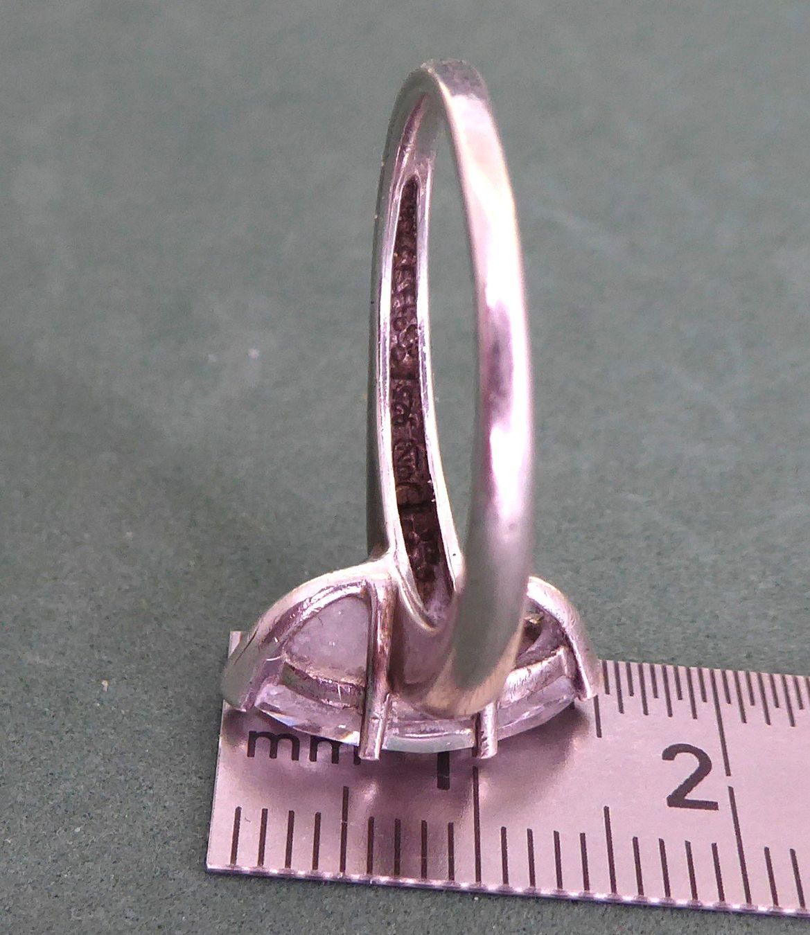 Anelli: Ring 925 Silber mit synthetischem Stein – Usato da Muri AG venduto da Lineli2020 6
