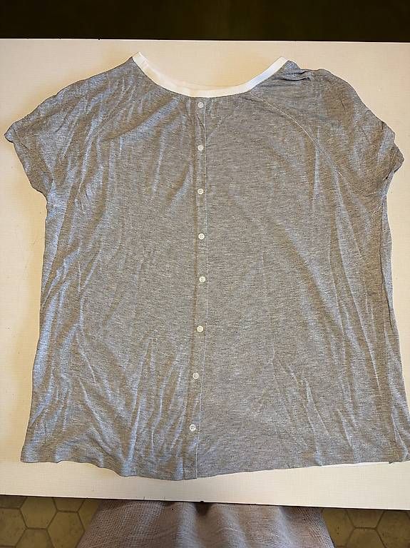 T-shirt: T -Shirt Gr. XXL – Usato da Nottwil venduto da Frontal 3