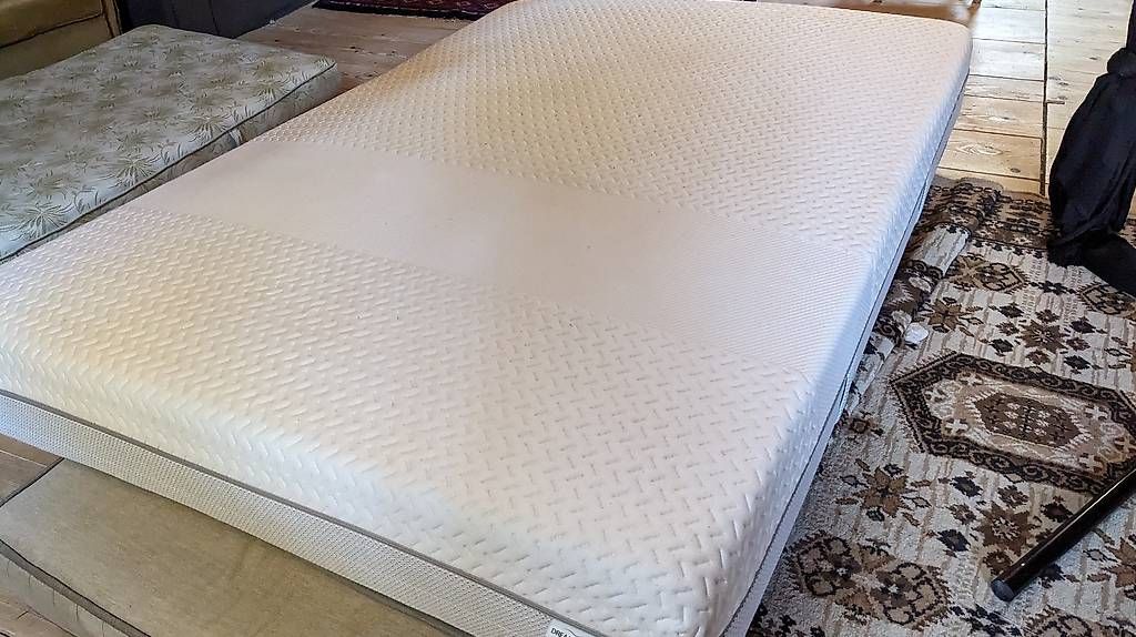 Matratzen: Matratze hochwertig 140x200cm – Gebraucht aus Trub von gm1_yj7n 2
