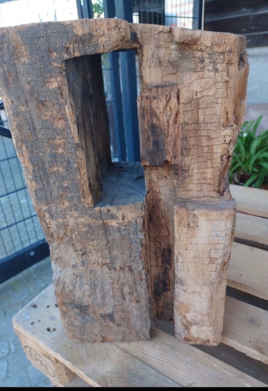 Articoli in legno: Alter Eichenbalken – Usato da Breitenbach venduto da kaufmann-j 2