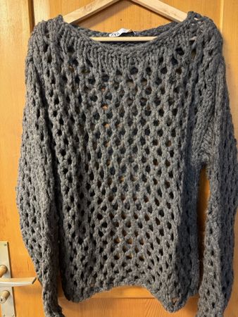 zara pullover