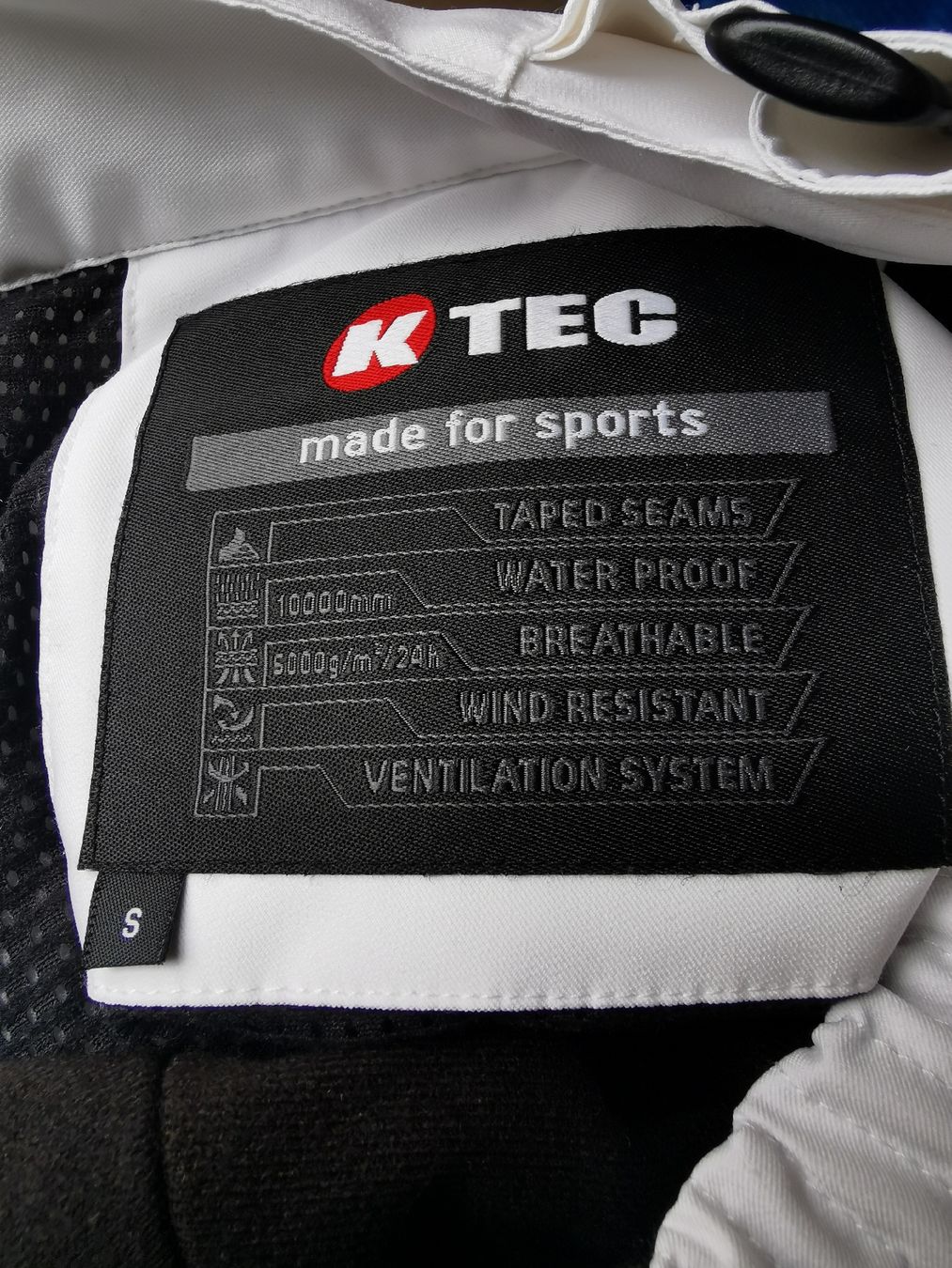 Ensembles & Tailleurs: Skikleider KTEC – D'occasion à Ueberstorf par son_wr5t 2